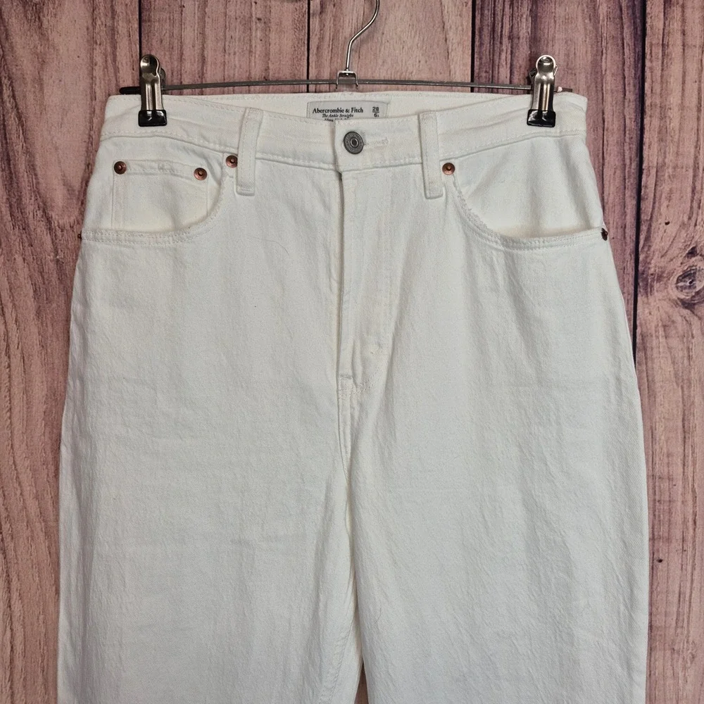 Abercrombie & Fitch Curve Love 28 6R Straight Ultra High‎ Rise White Jeans 90s
